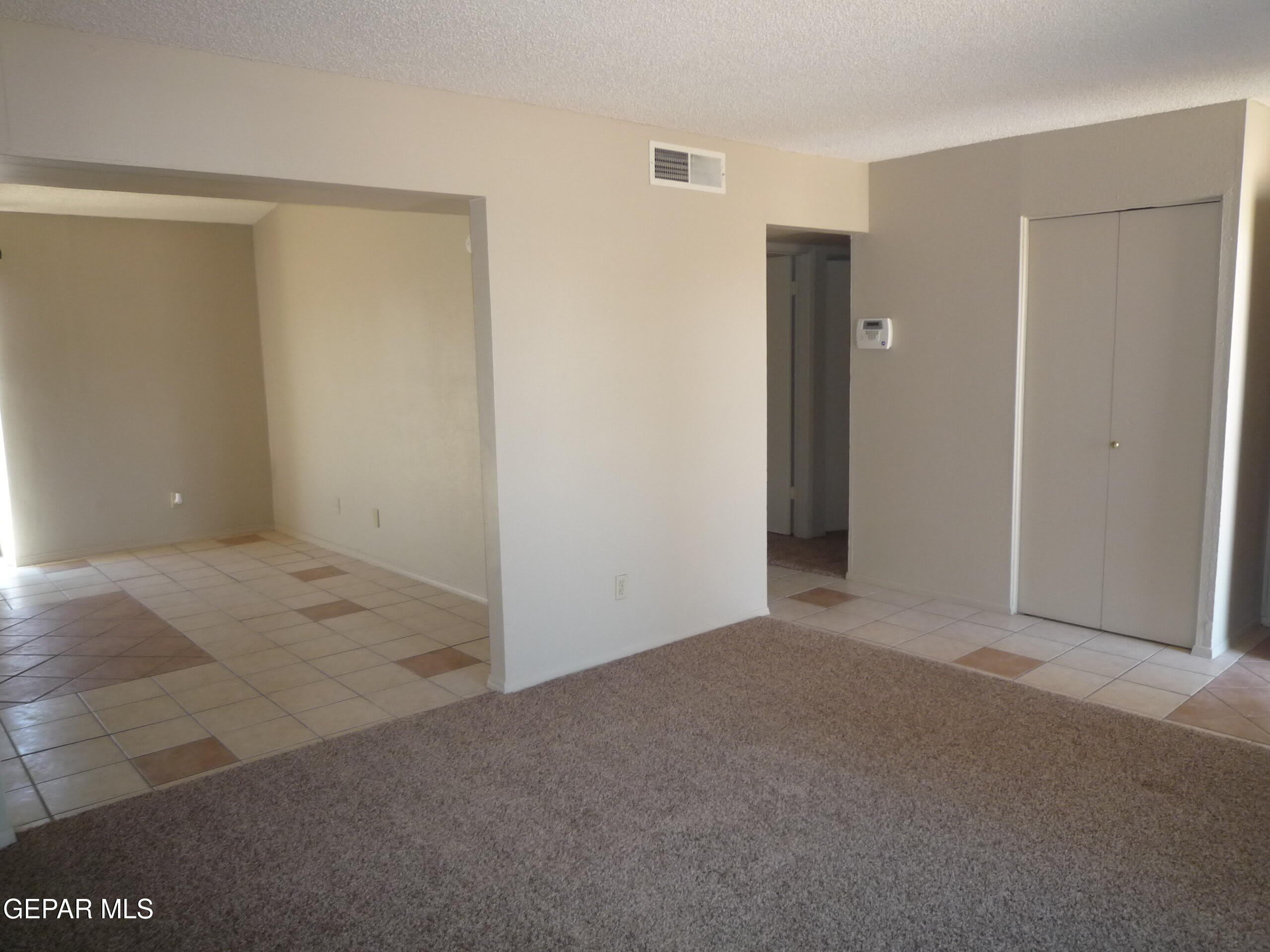 11128 Wharf Cove Drive – photo 2