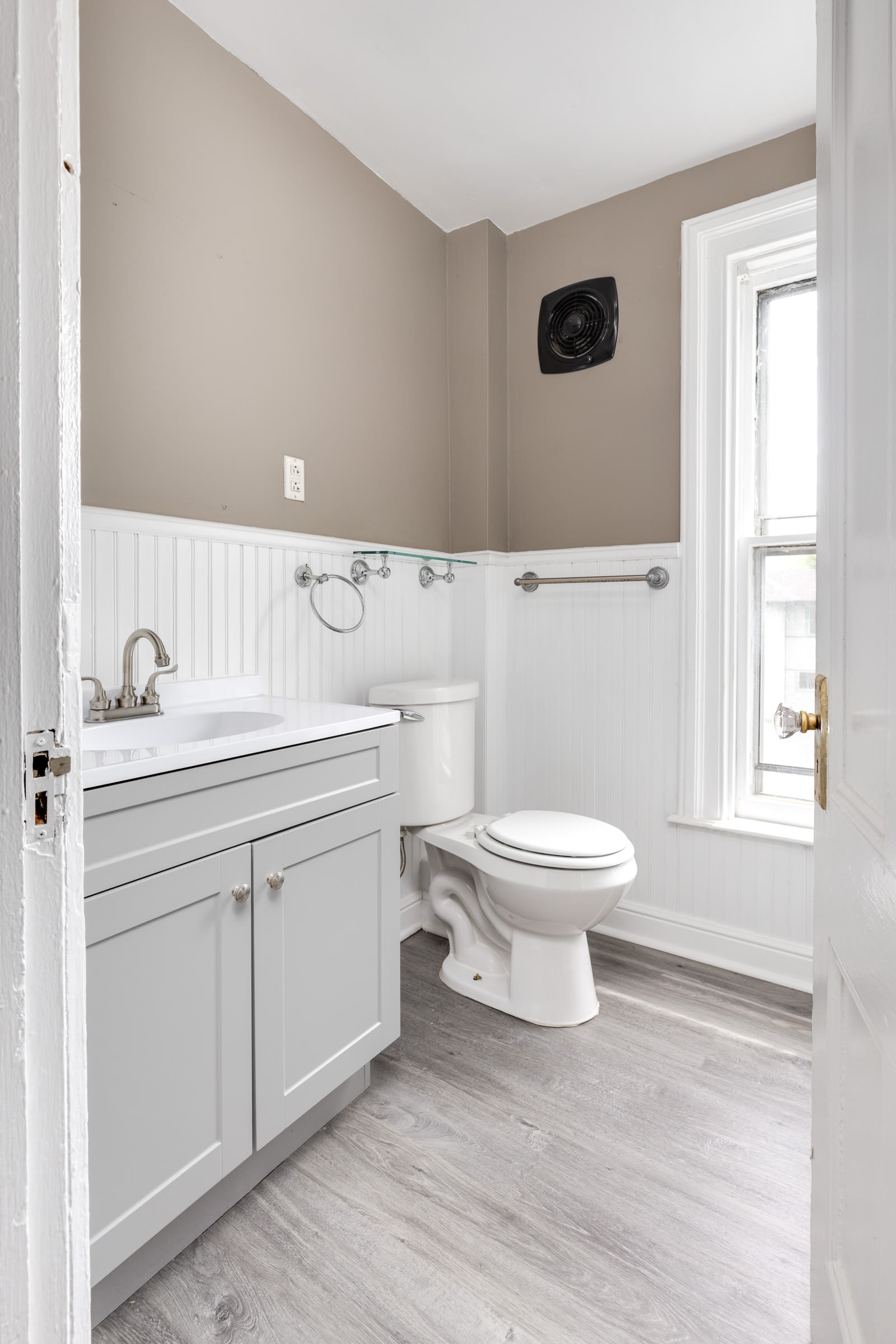 355 West Clinton Street – photo 3