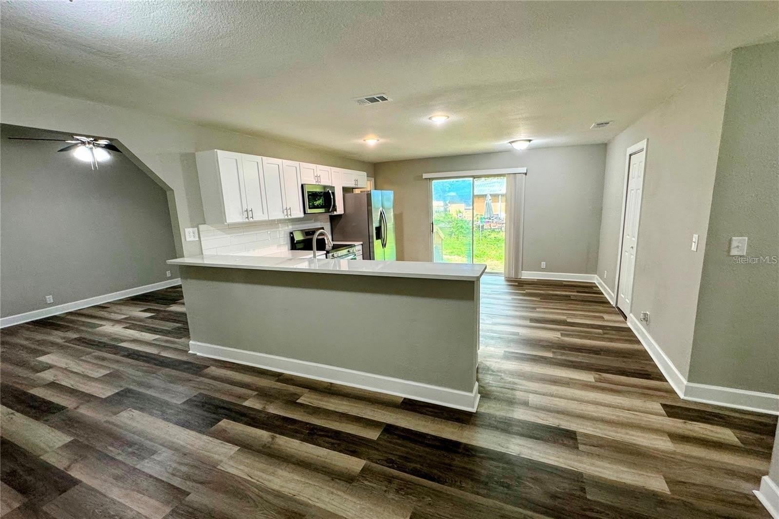 810 NW 59TH Court – photo 4