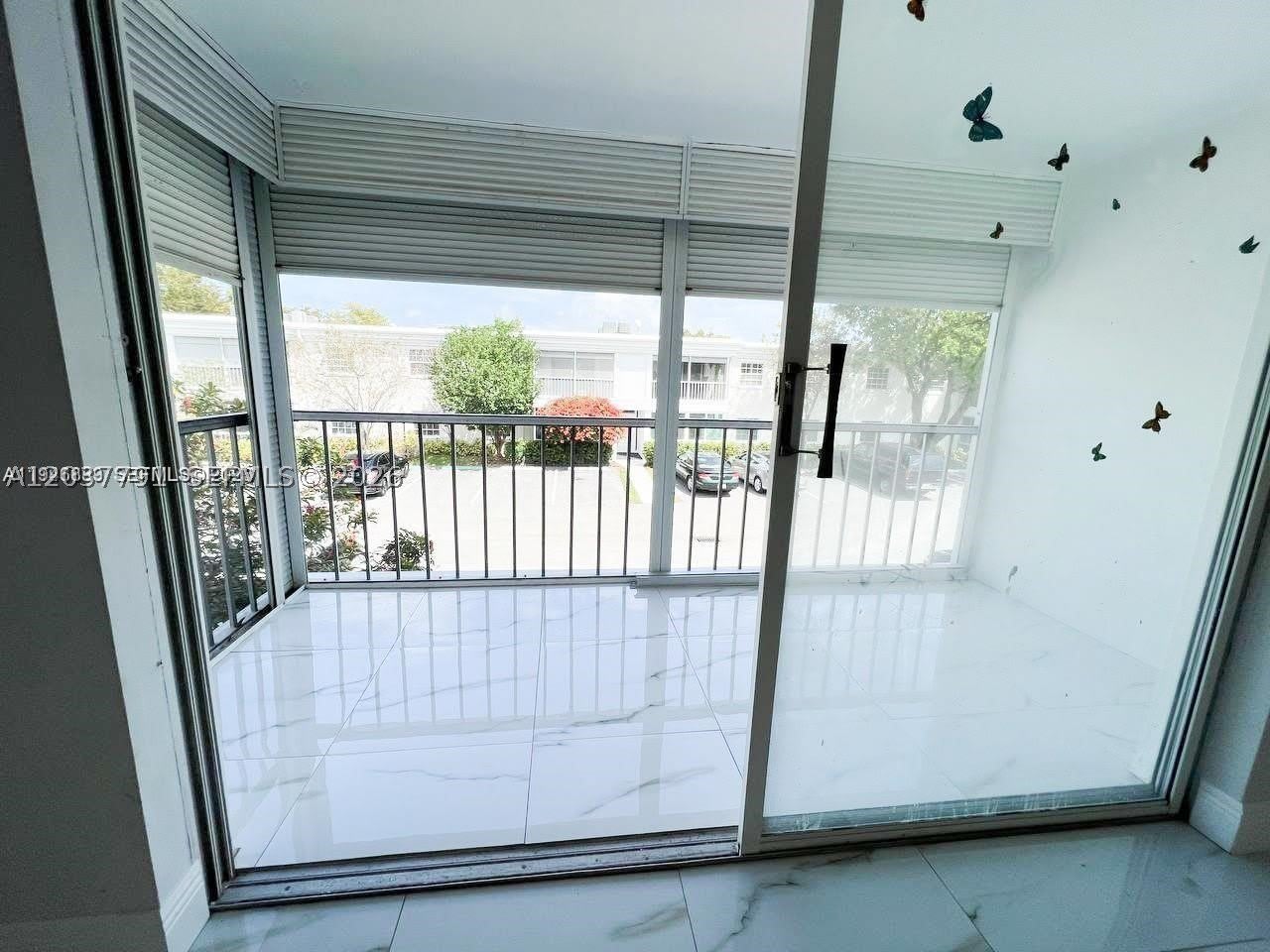 6395 Bay Club Dr – photo 3