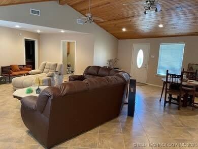8565 Lorene St – photo 5
