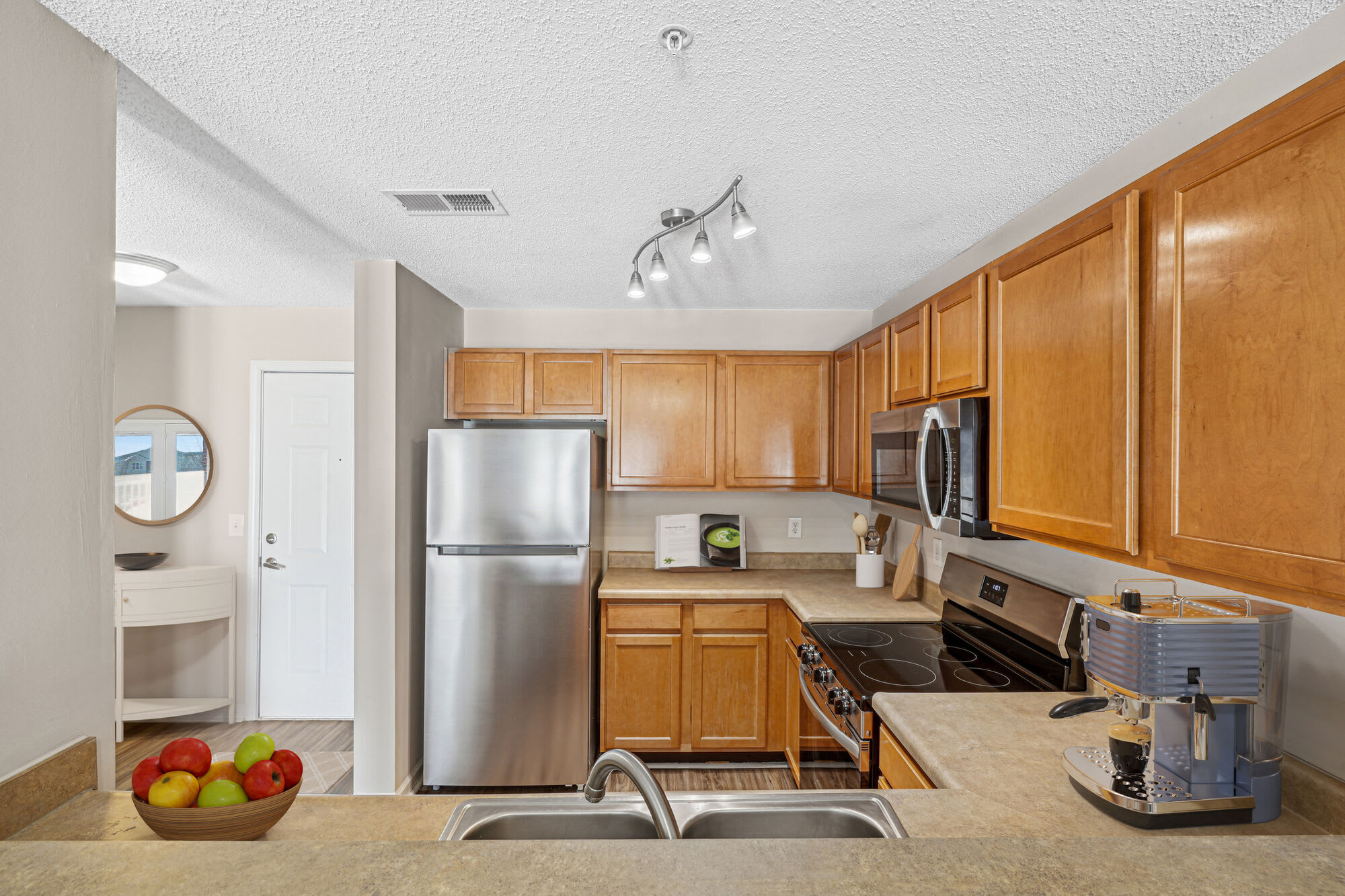 Westmont Commons – photo 1