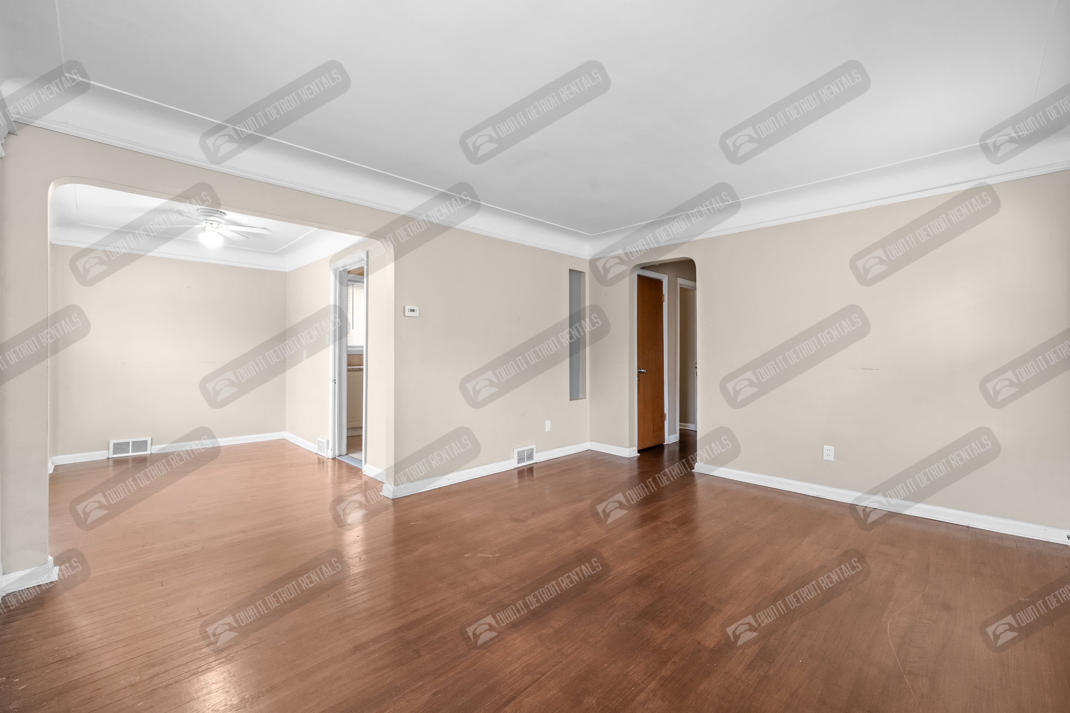 8249 Robson St – photo 5
