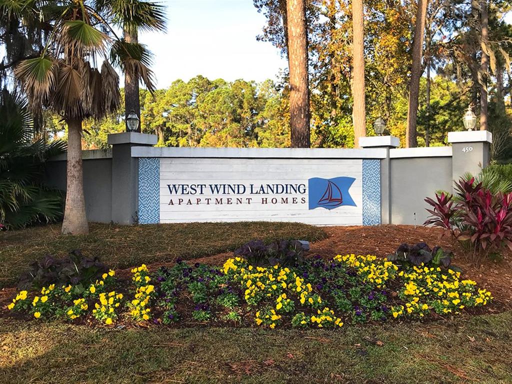 West Wind Landing Apartments – photo 1
