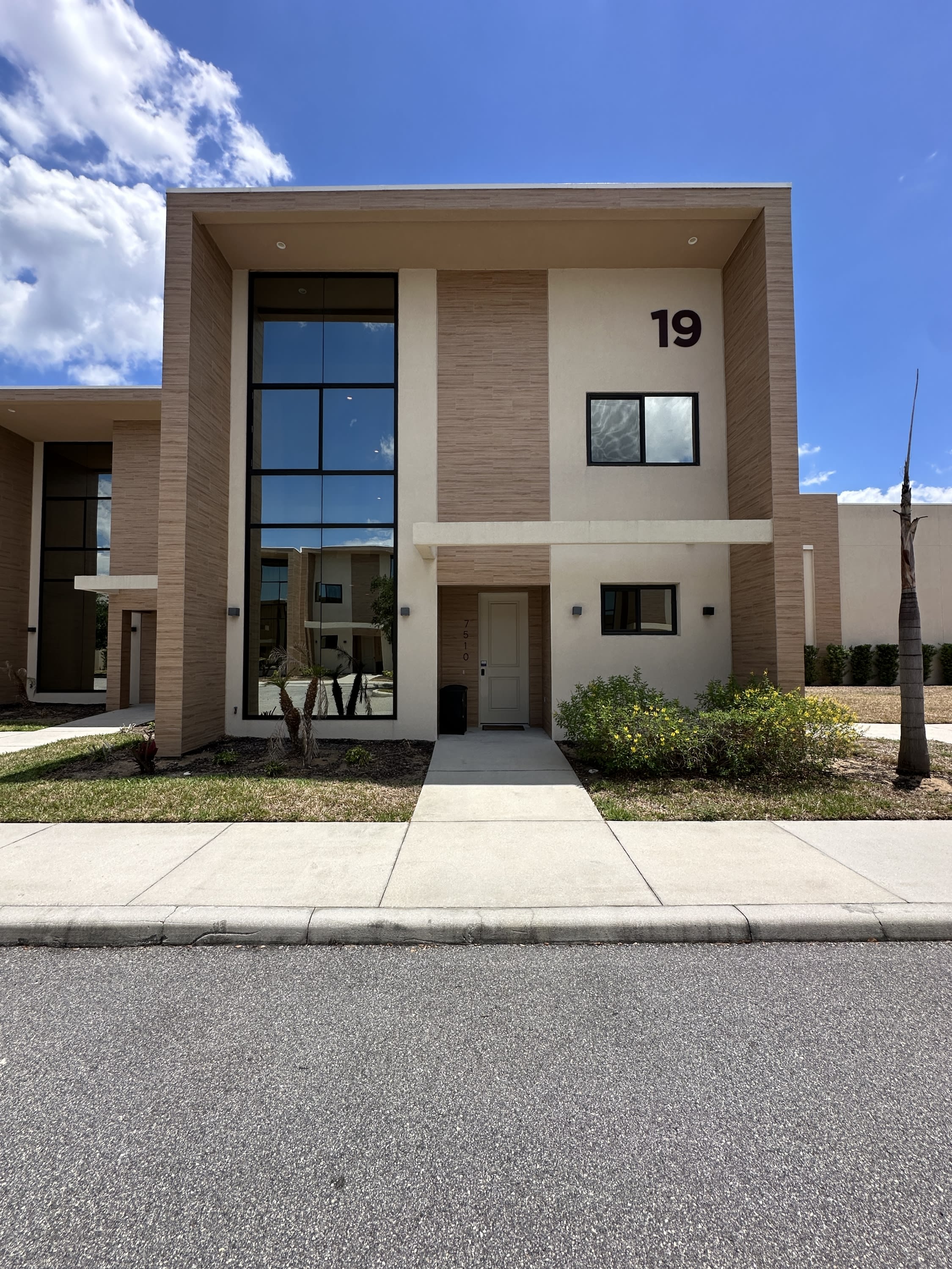 7510 Brooklyn Drive – photo 2