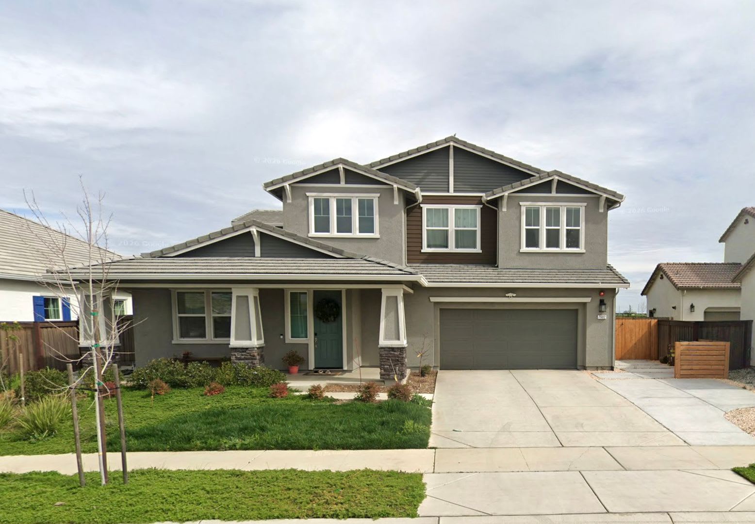 Beautiful 4 Bed 3 Bath 2 Story 2 Car Garage with Solar! – photo 1