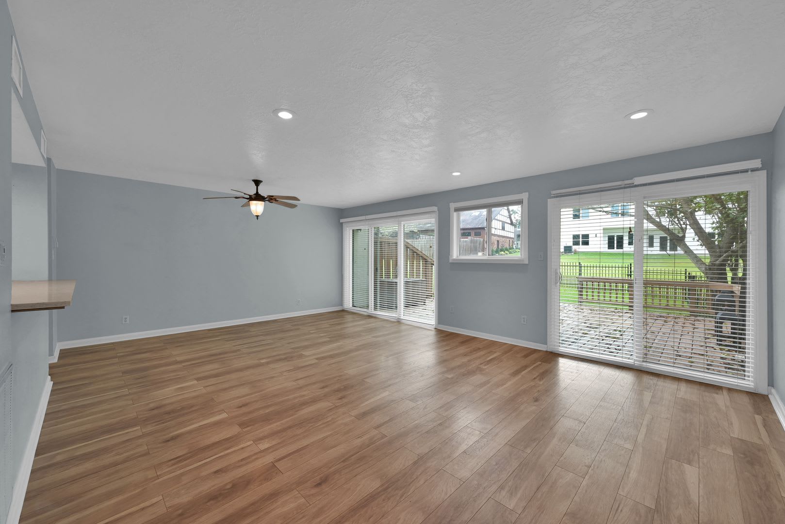 Inviting Townhouse in Walden – photo 5