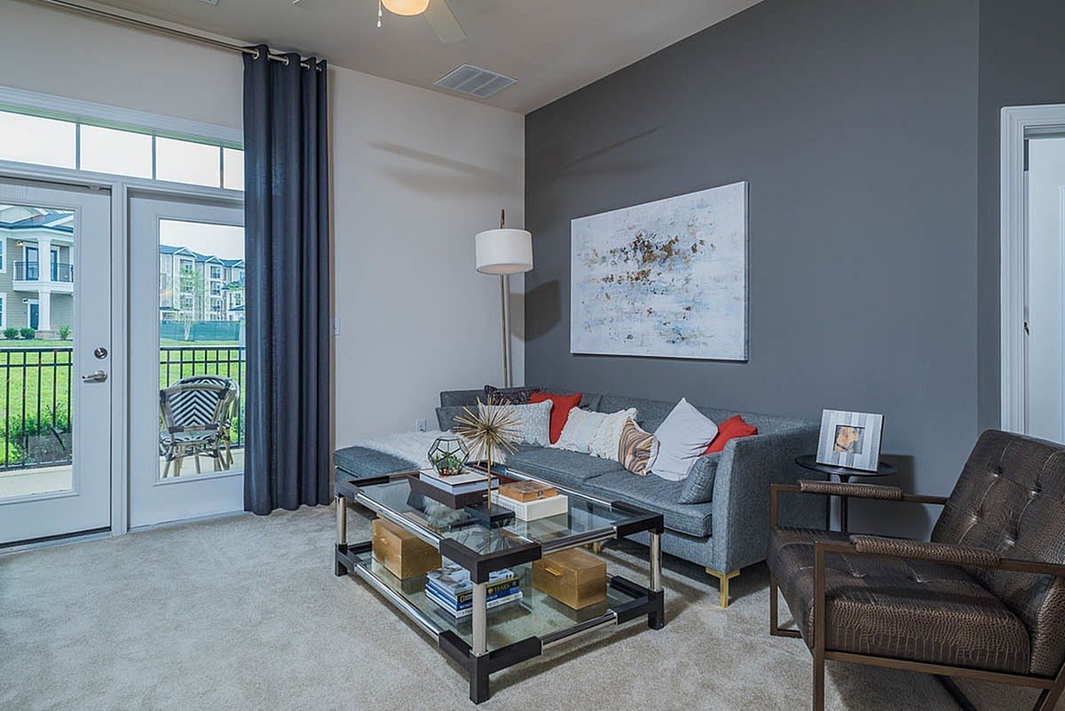 304 Tolbelt Ct – photo 3