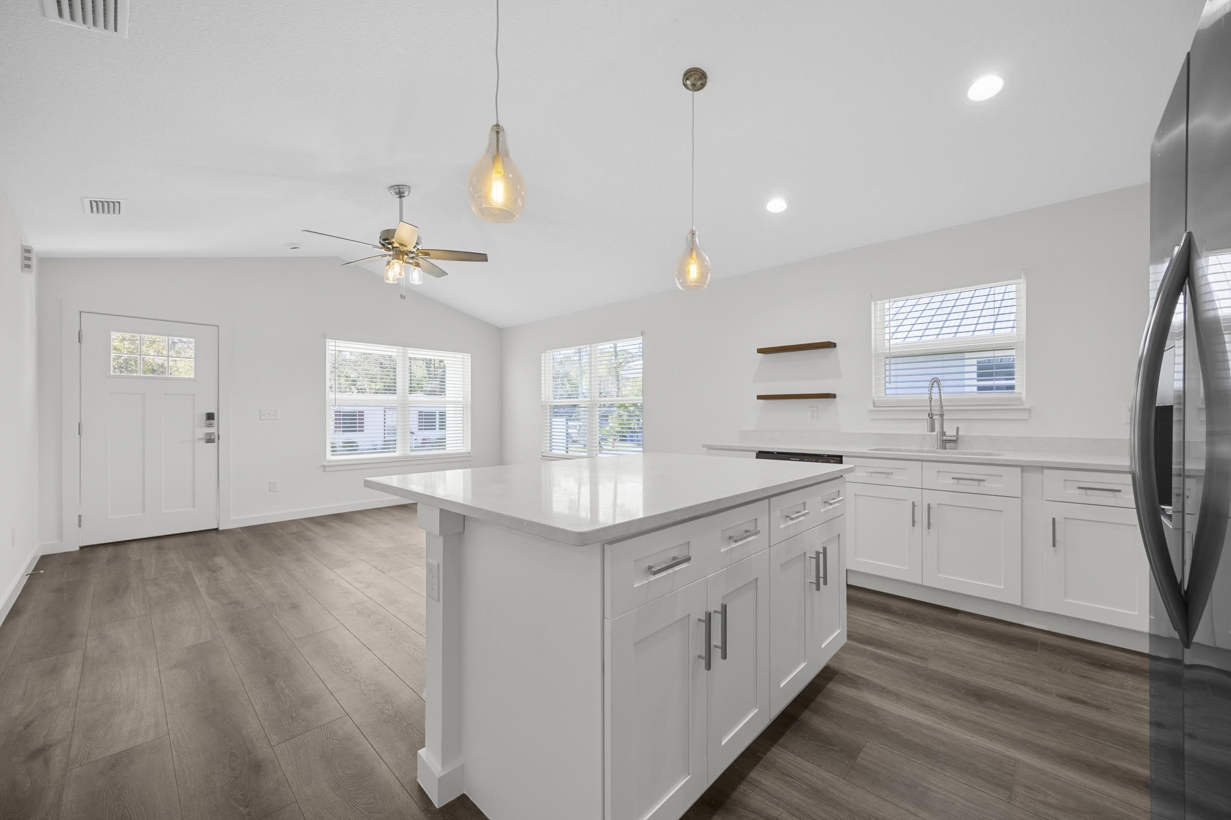 940 Collier Boulevard – photo 3