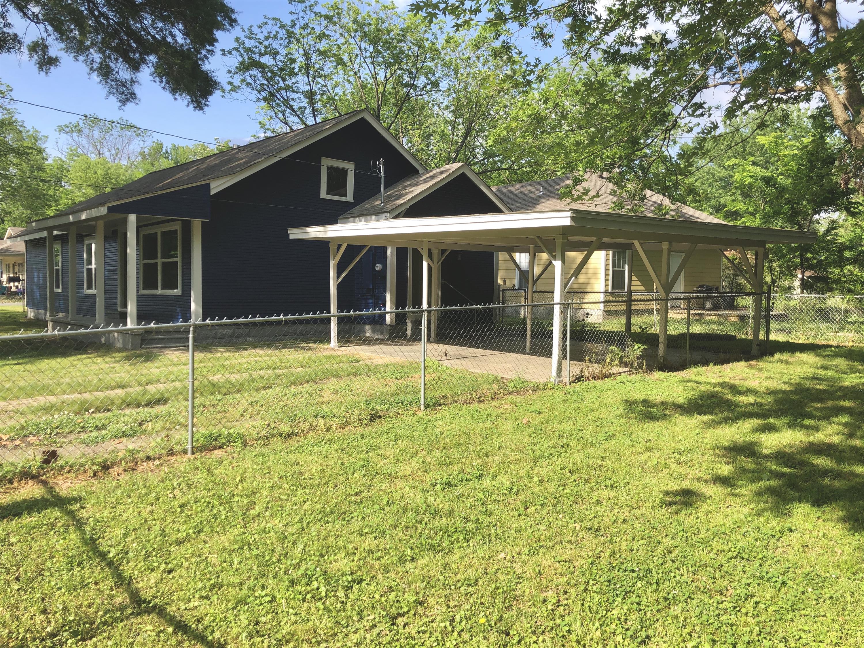 1120 Watkins St. – photo 2