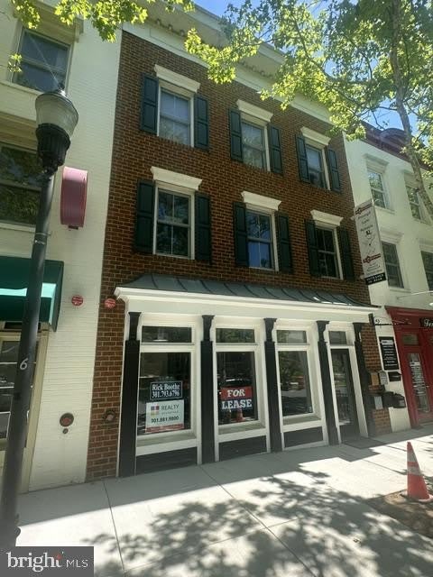 240 MAIN Street – photo 2