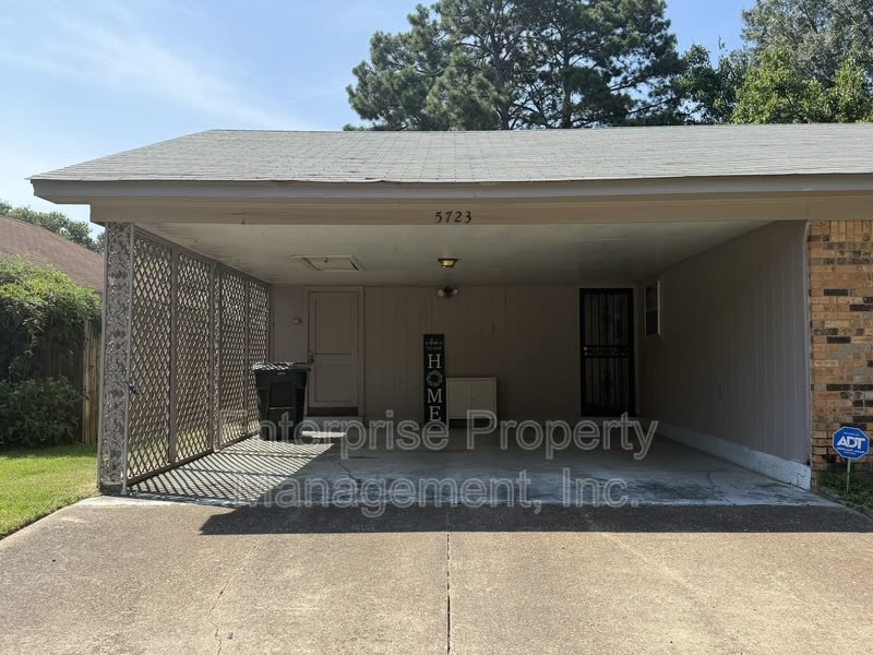 5723 Bartlett Woods Dr – photo 2