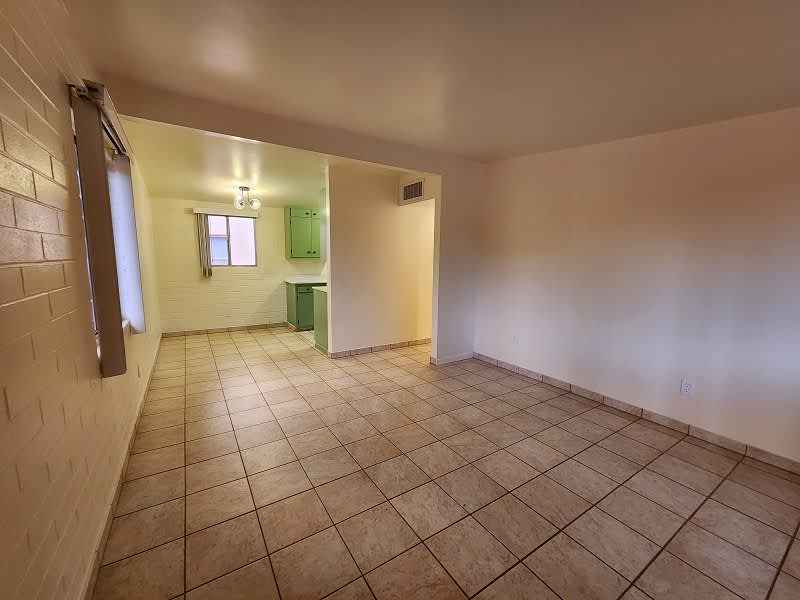 2642 North Santa Rita Avenue – photo 3