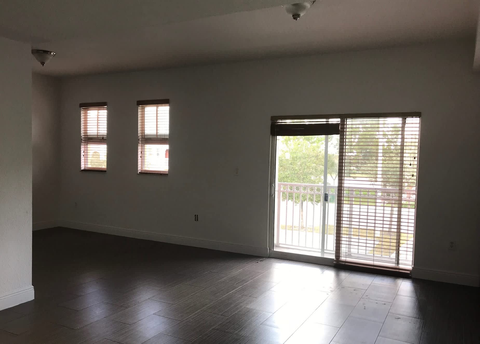10902 NW 83 ST #209. DORAL – photo 4