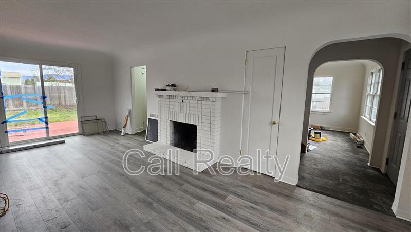 224 N Conklin Rd – photo 3