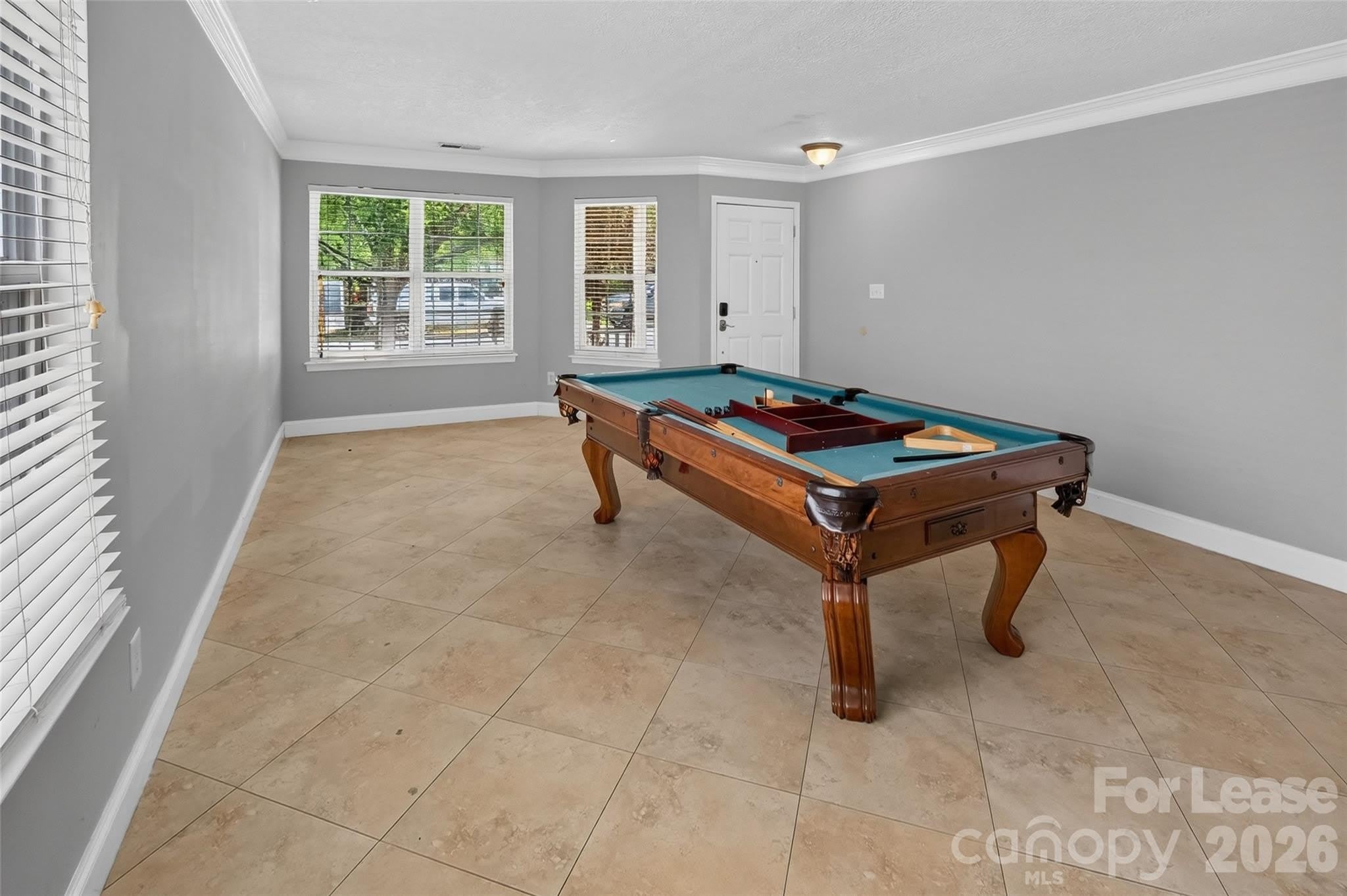 10745 Glenluce Avenue – photo 4