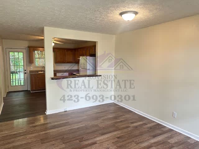 350 Matt Cir SE – photo 4