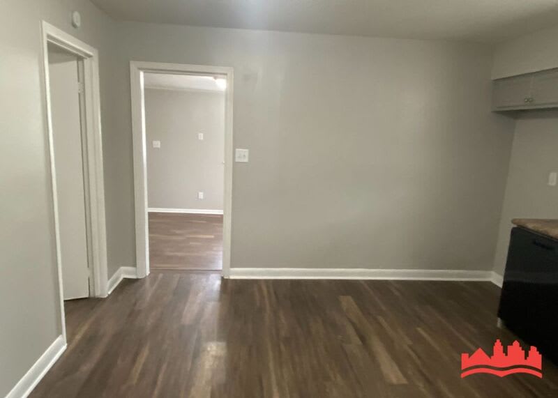 3301 Sunrise St – photo 4