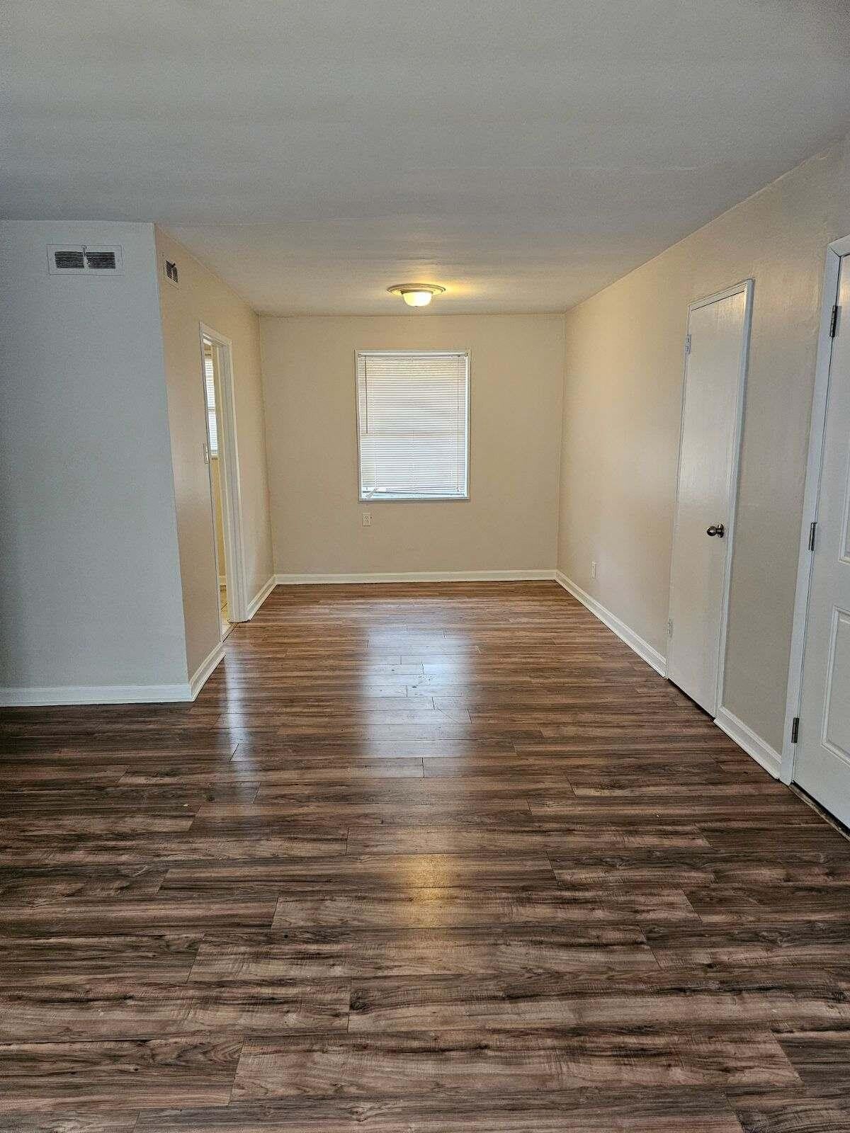 1507 Aldrich Street NE – photo 3