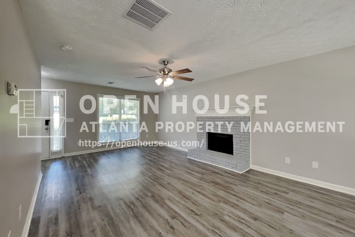 2048 Glen Hope Trace – photo 3