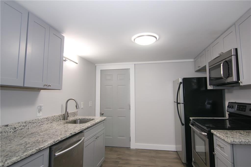 2187 Plantation Lane – photo 4