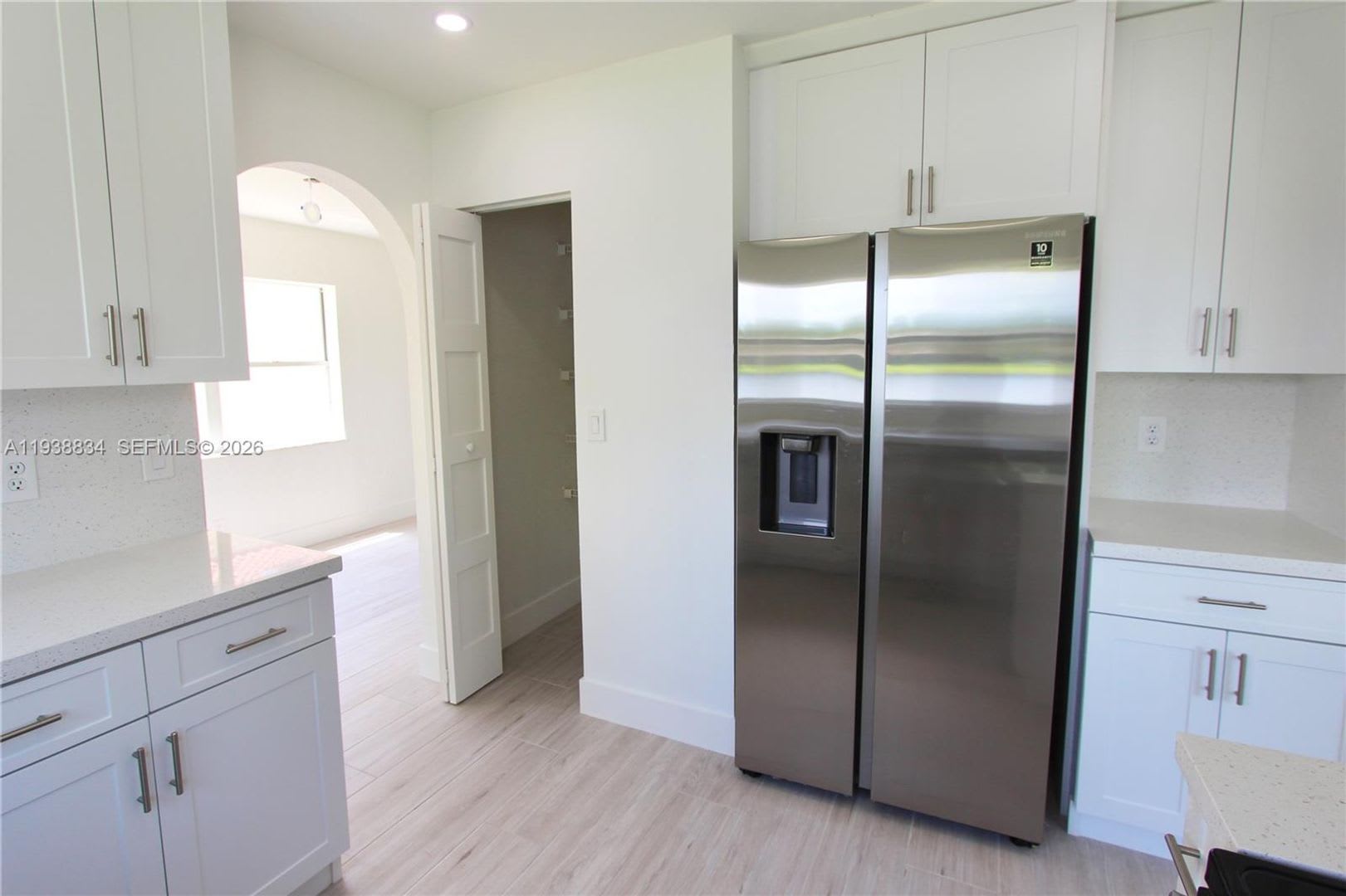 239 Nw 107Th Avenue Pembroke Pines Fl 33026 – photo 2