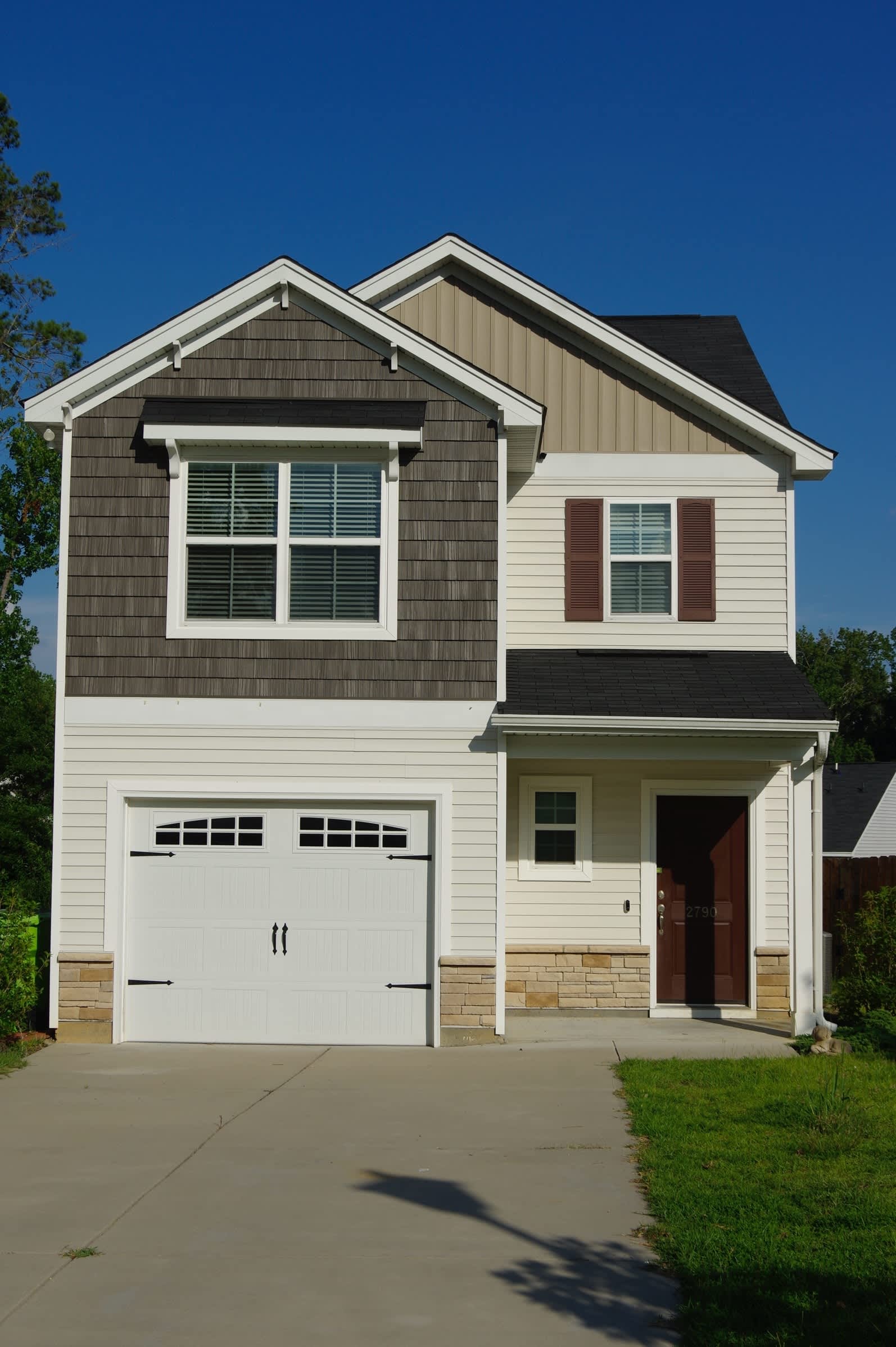 2790 Prince Charles Ct – photo 1