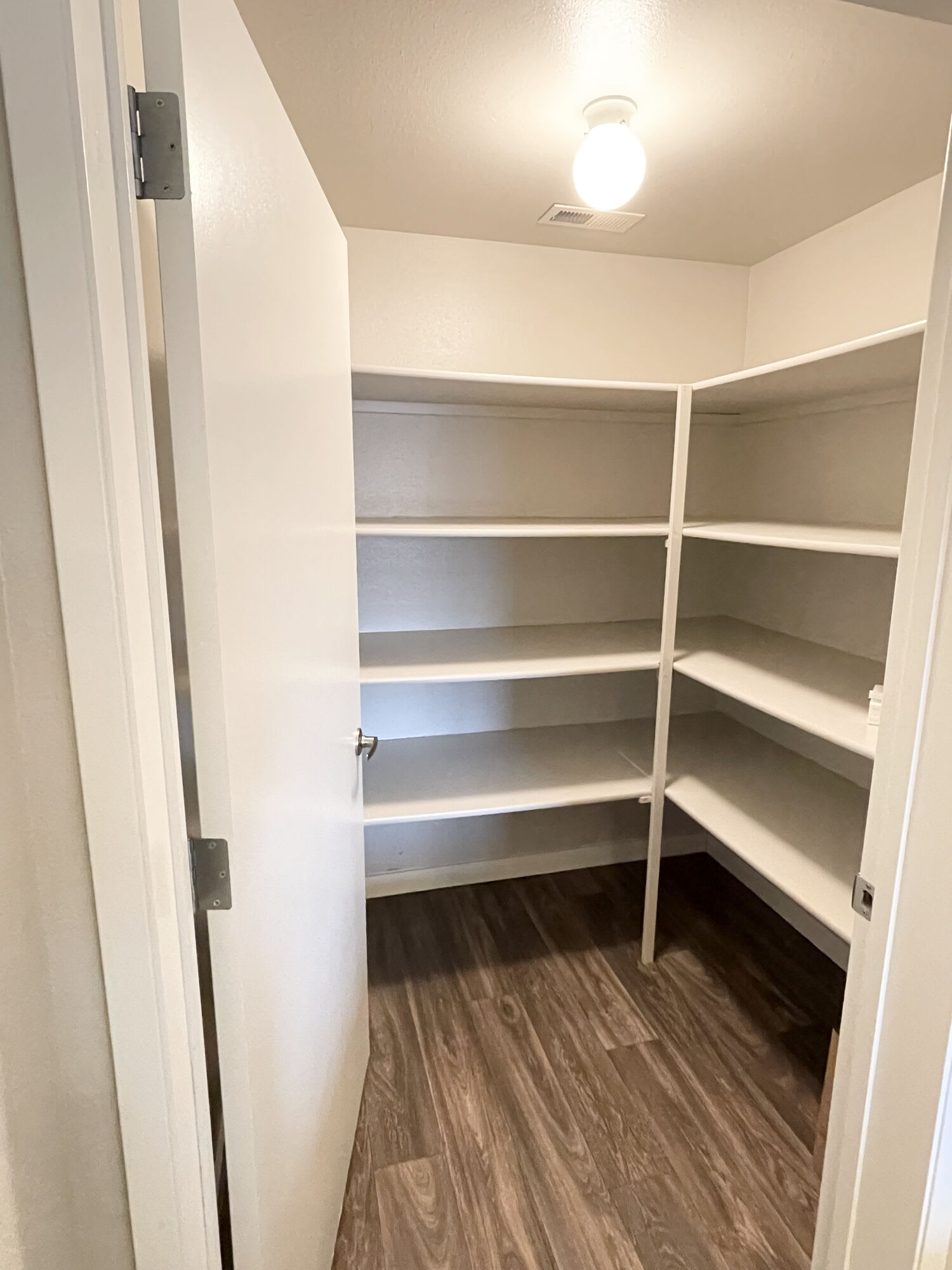 Townhomes At Mountain View – photo 3