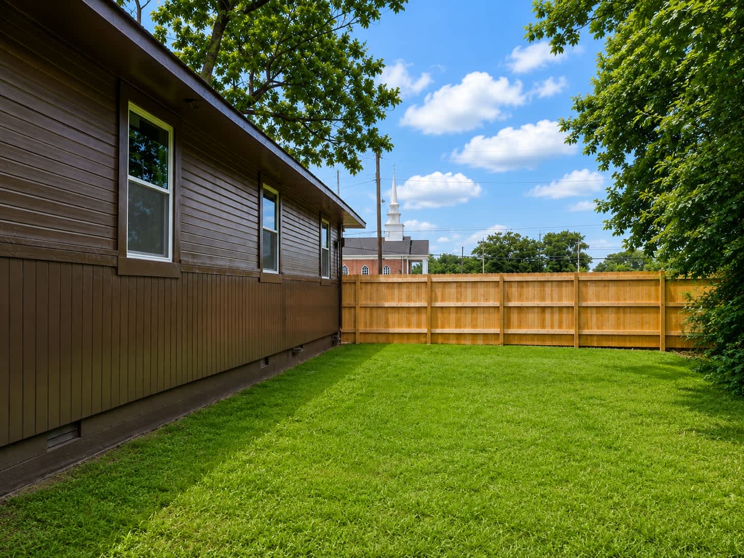 1191 Sylvan Street – photo 5