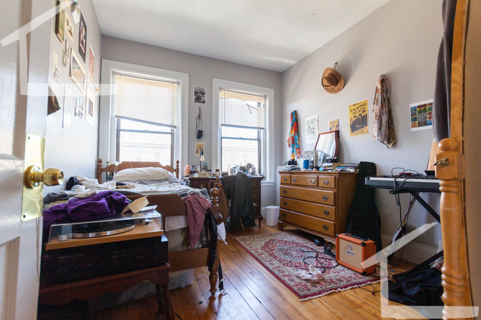 Nice 4 bed next to the green line in Allston – photo 5
