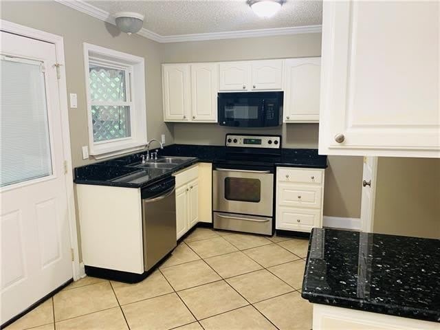 3809 ACADEMY Drive – photo 4