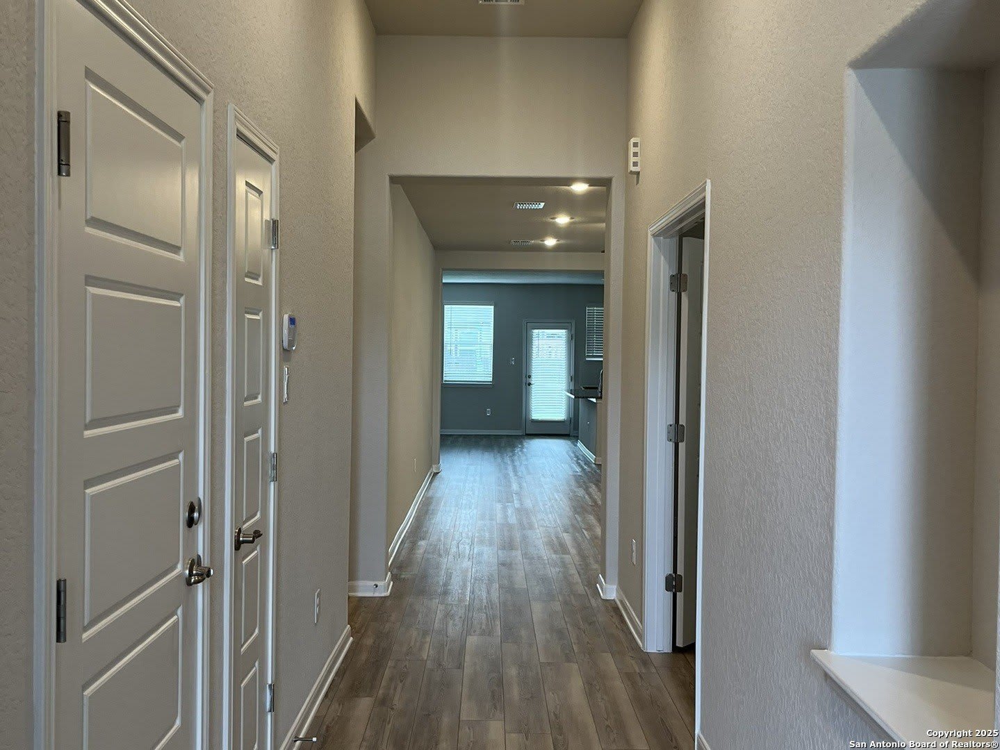 8234 Sunrise Glen – photo 2