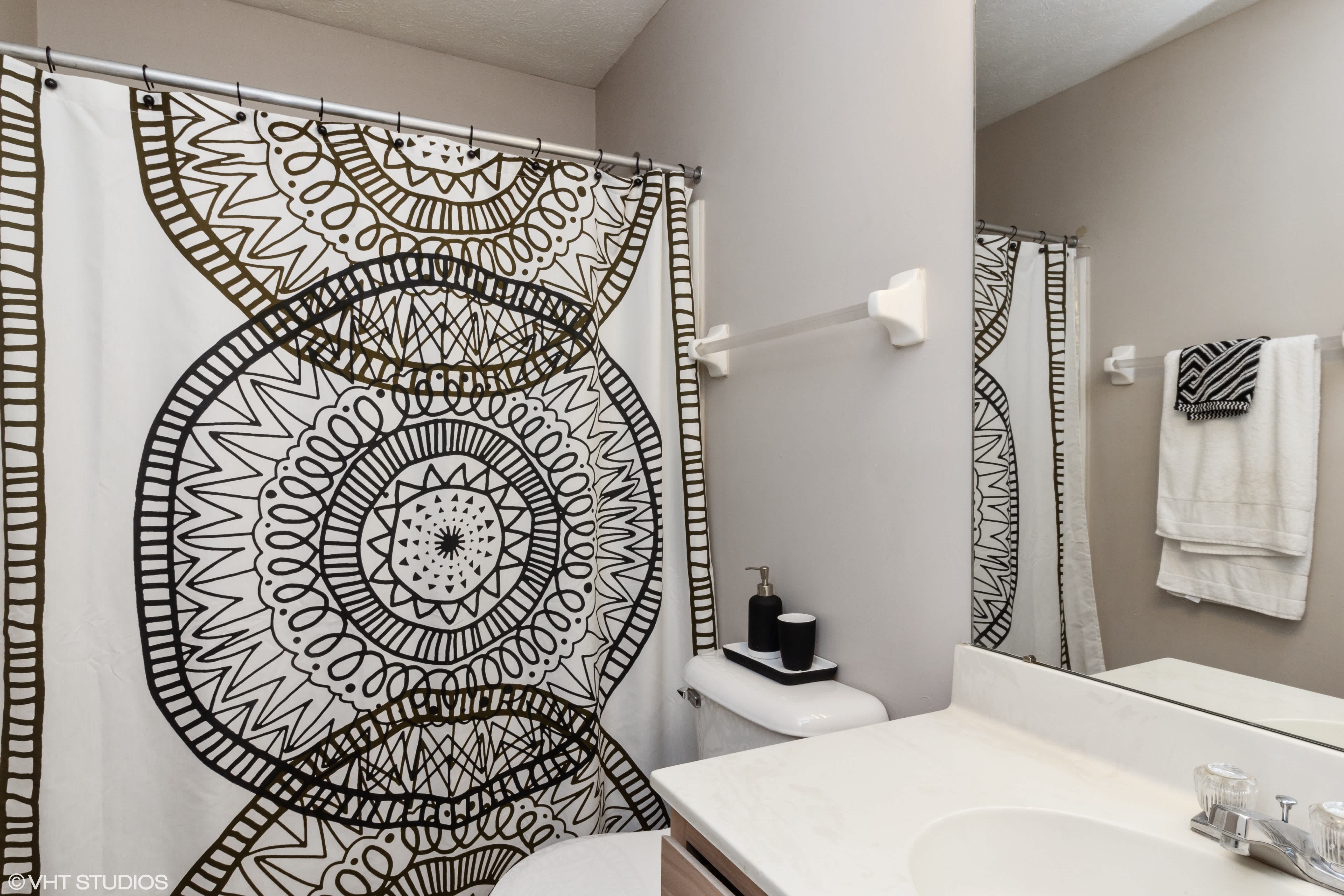 Brookstone Village Apartments – photo 5