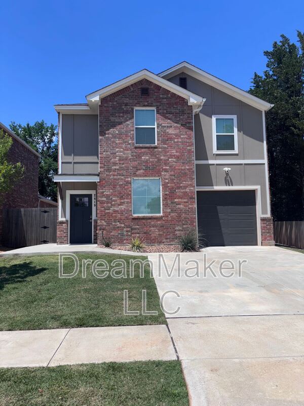2819 Clifton Terrace – photo 2