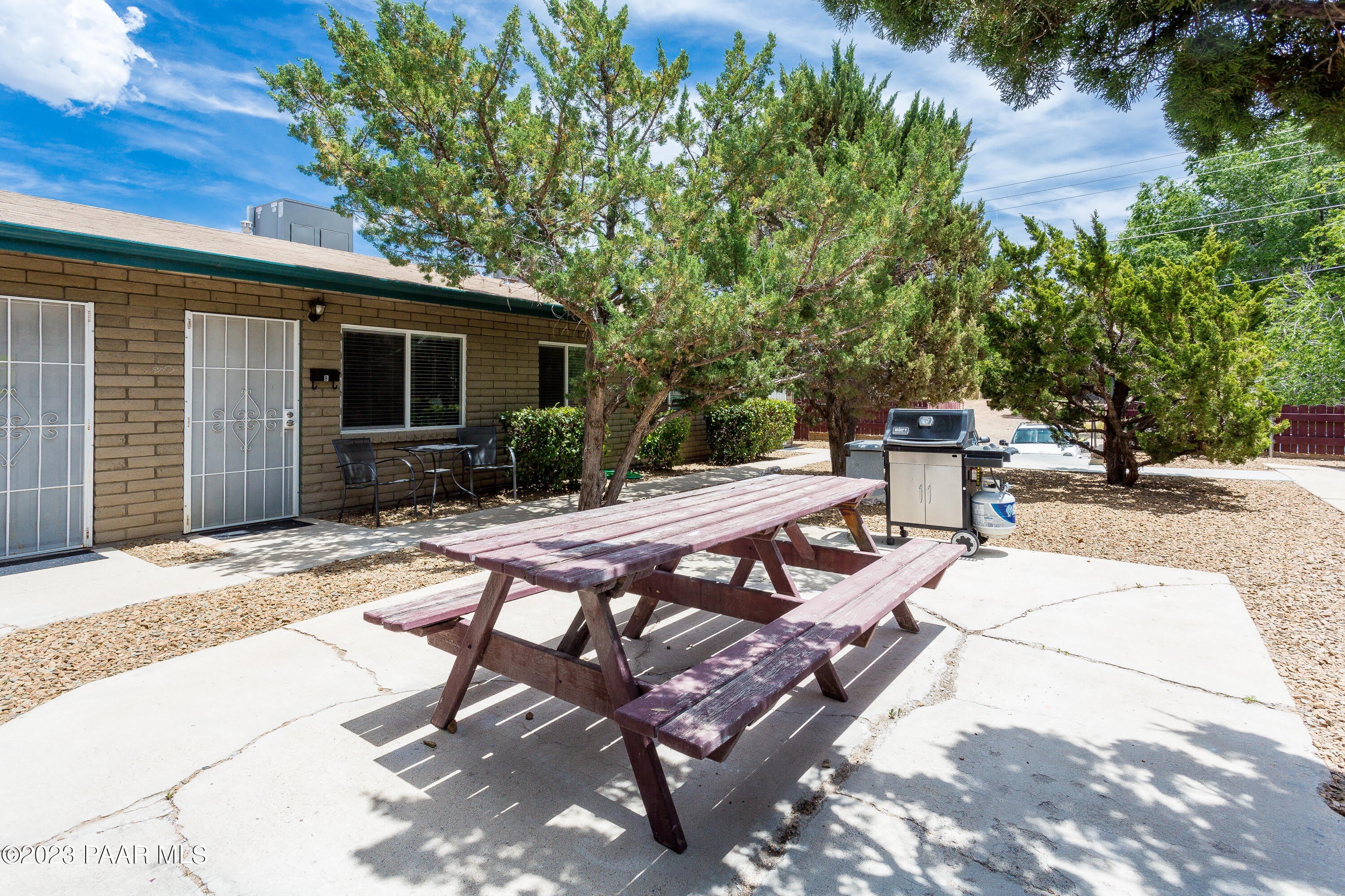 146 S Rush Street – photo 1