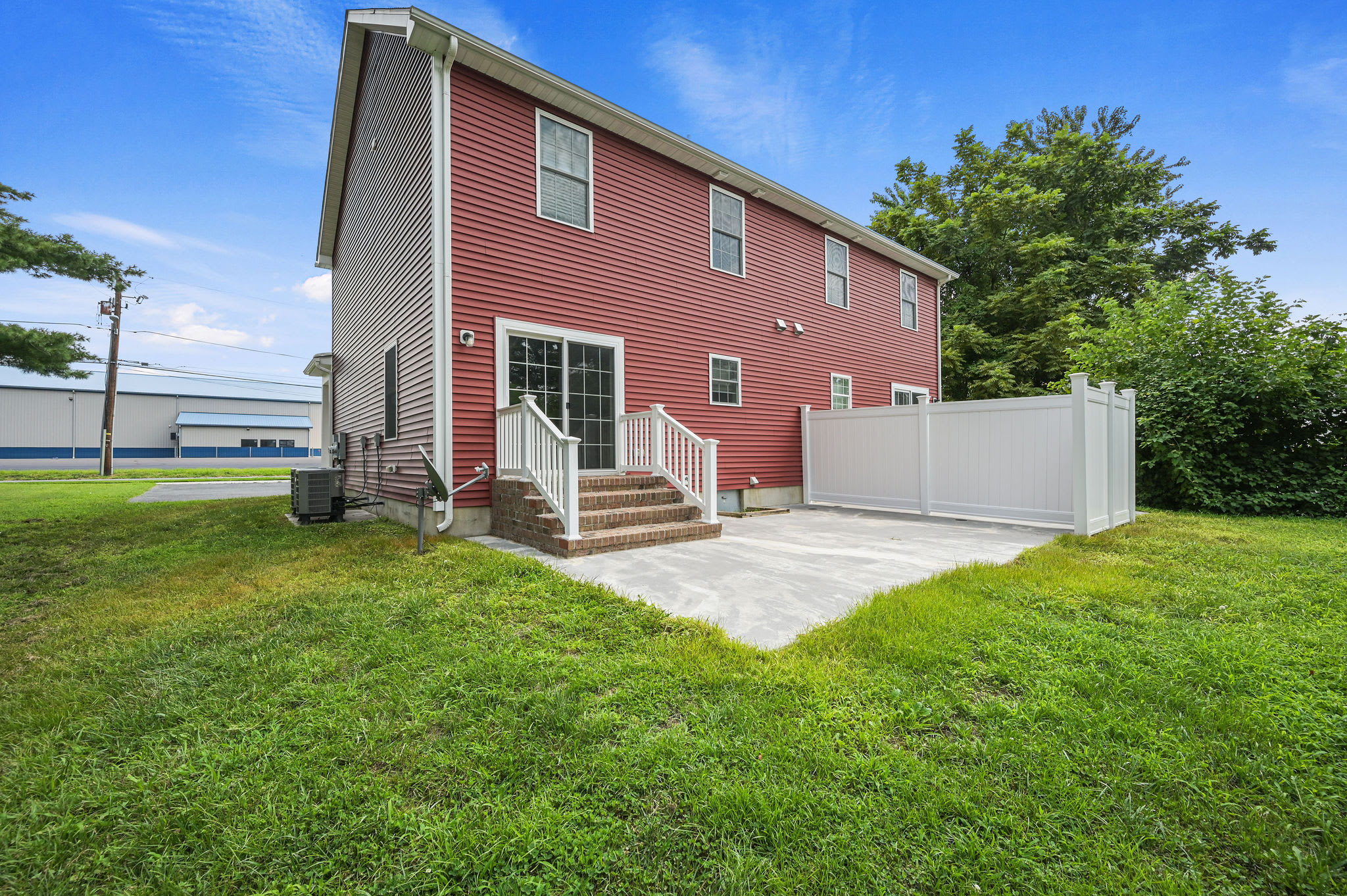 Johnson- 122 N West St – photo 2