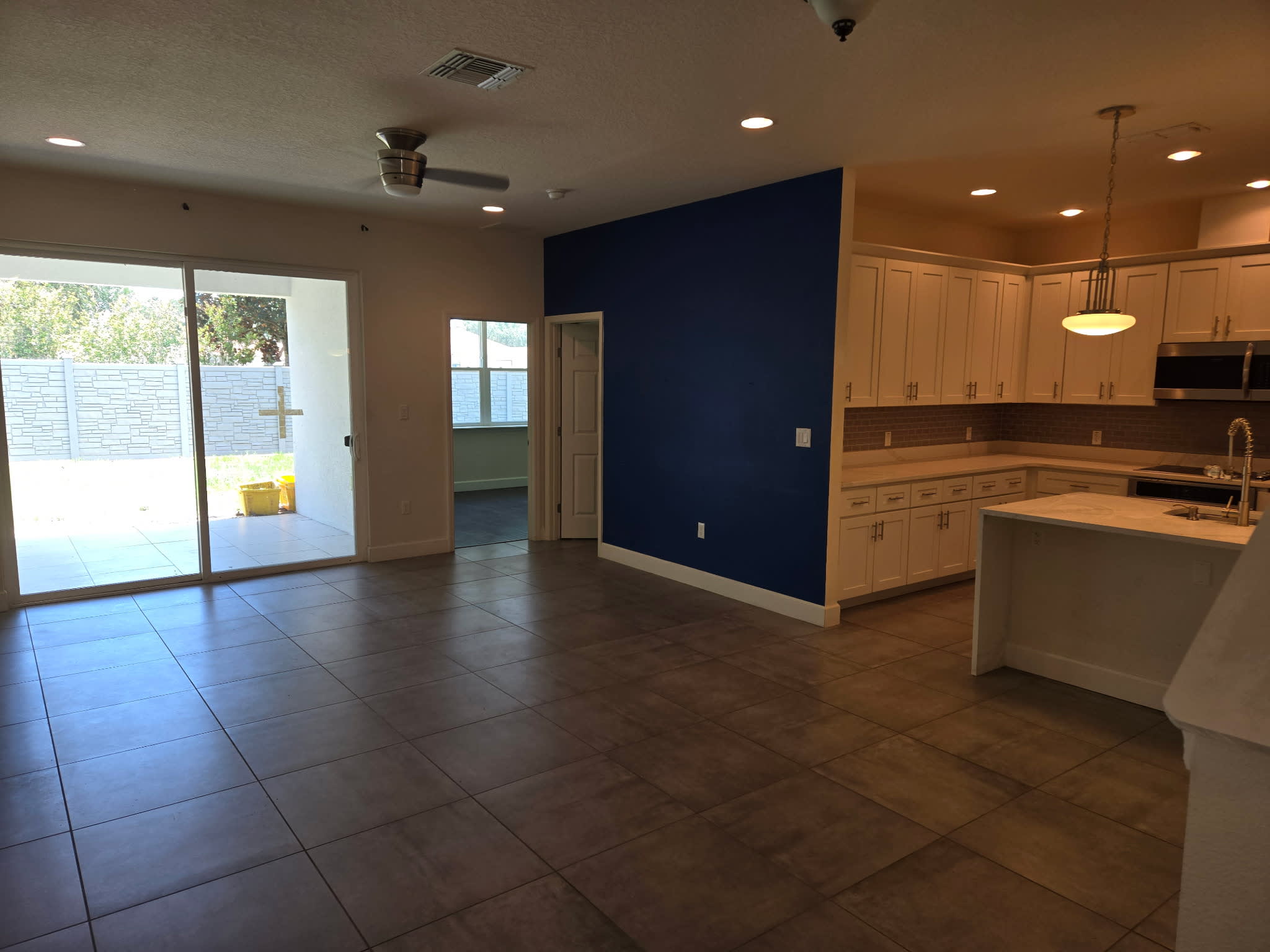 922 Centaury Drive – photo 5