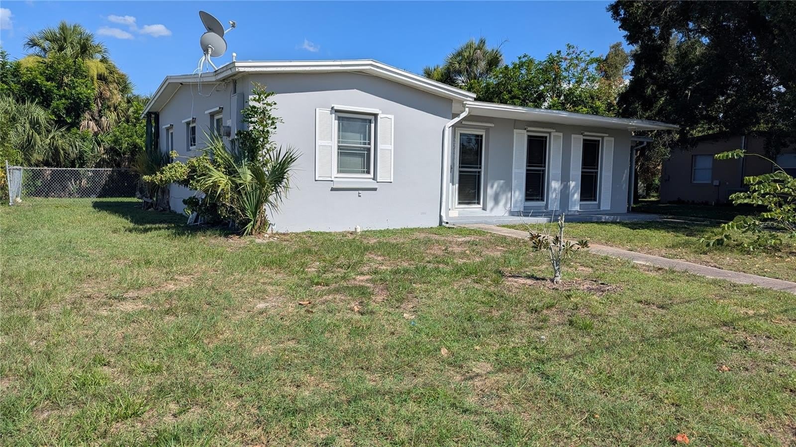 22003 CATHERINE Avenue – photo 2
