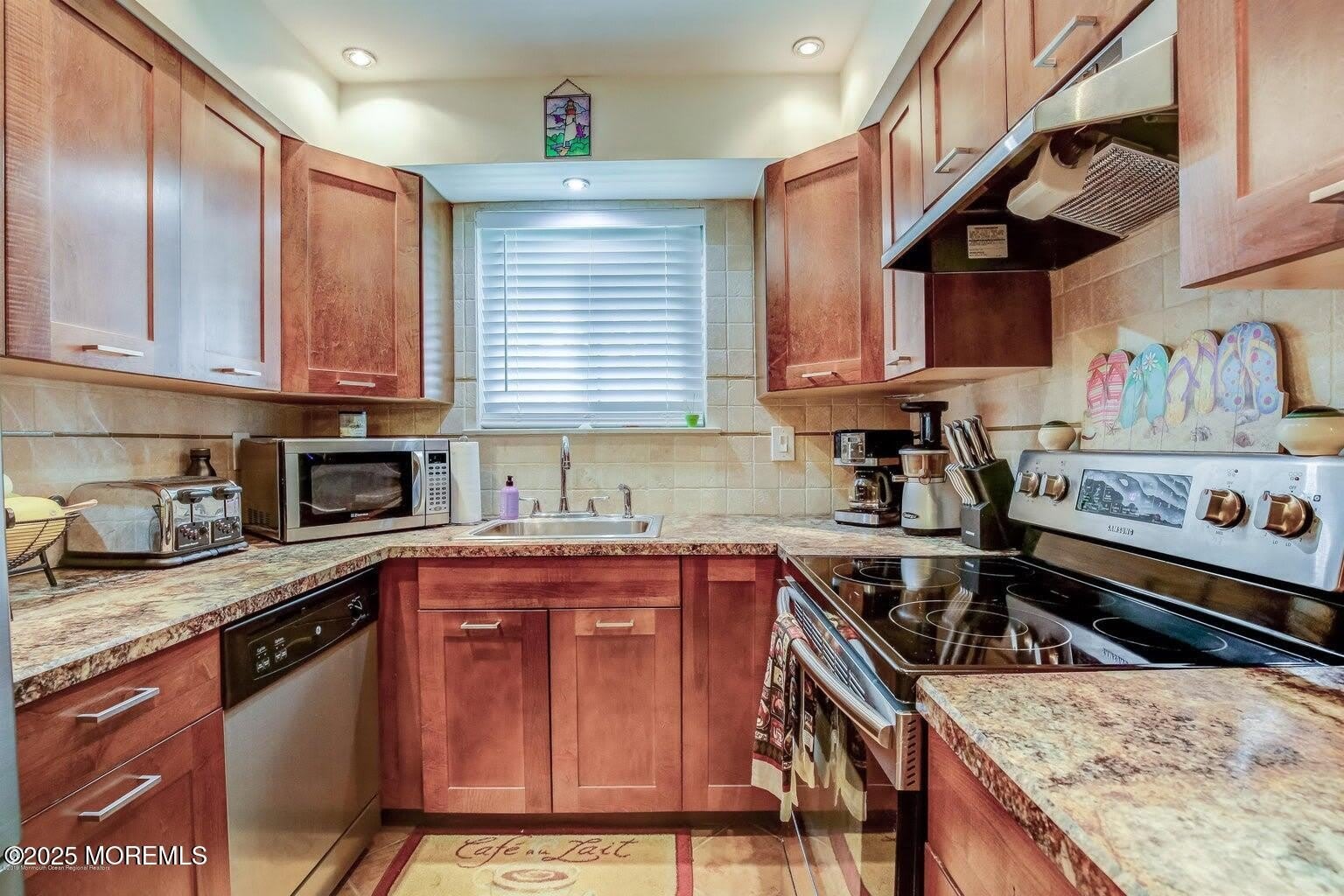3 Wharfside Drive – photo 3