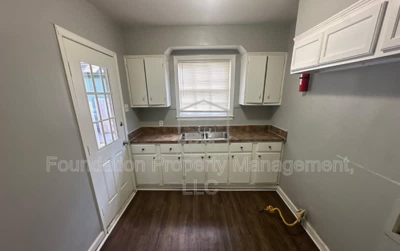 44 North Holmes Street – photo 3