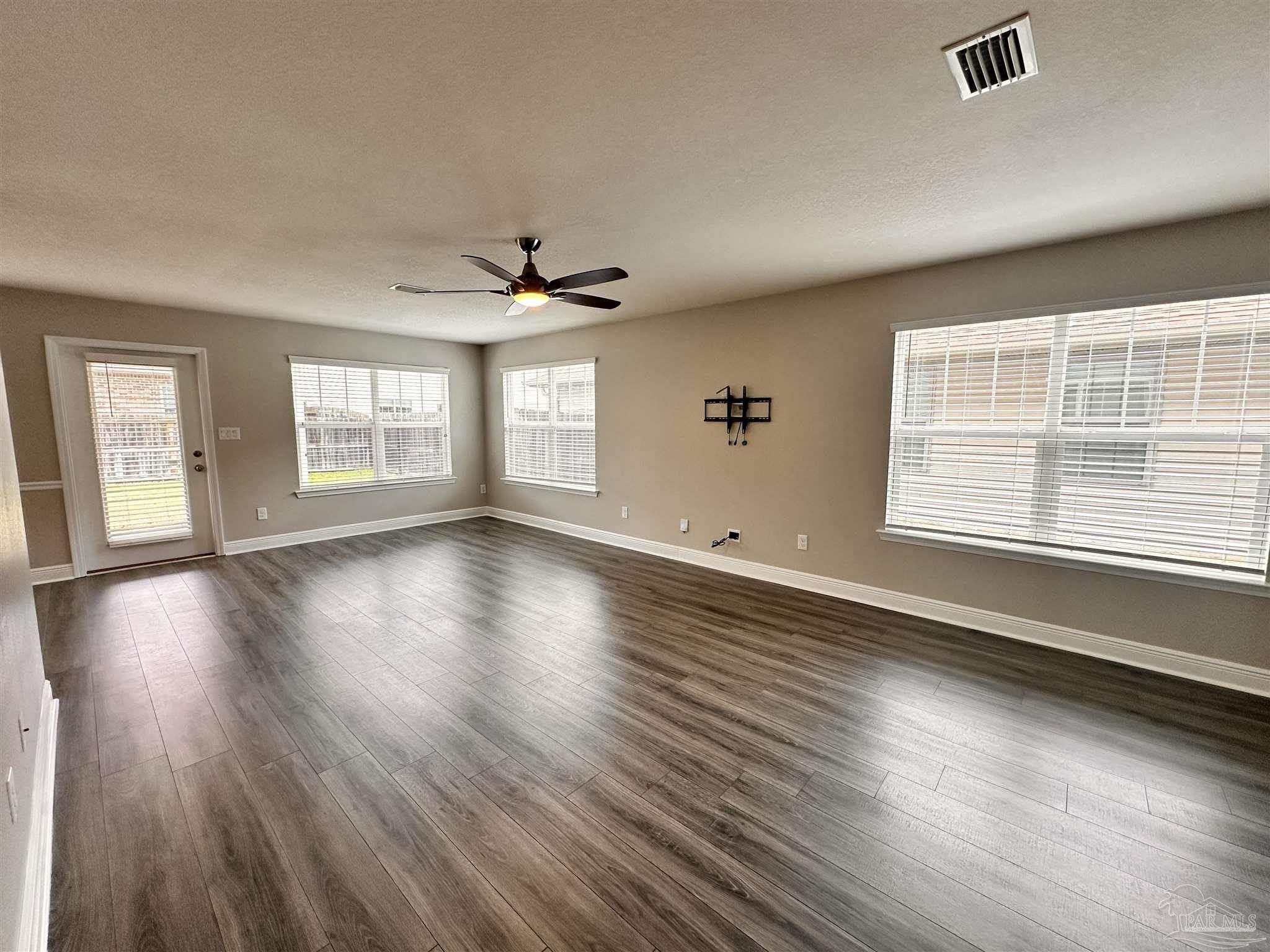 3889 Weatherstone Cir – photo 3