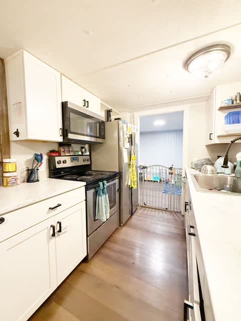 2110 Kent Avenue West – photo 4
