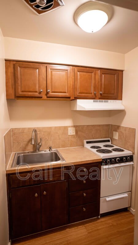 5223 N Crestline St. – photo 4