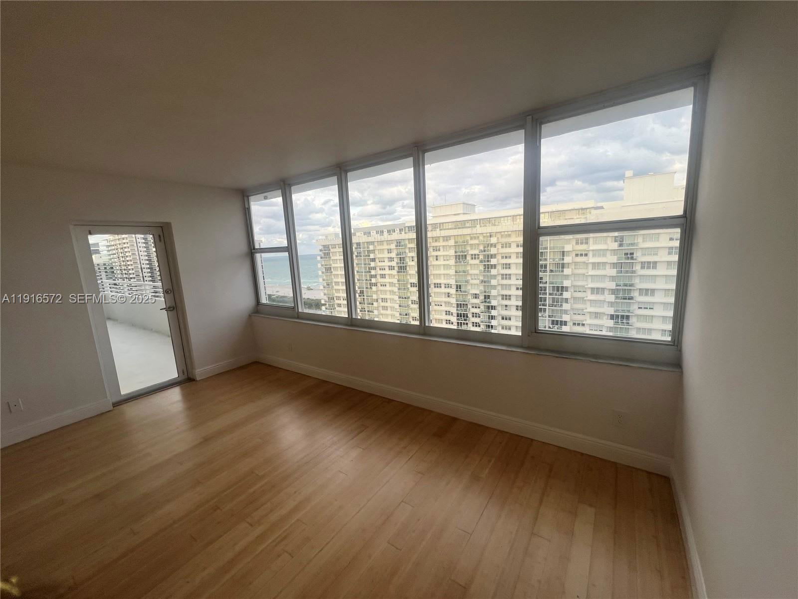 5600 Collins Avenue – photo 5