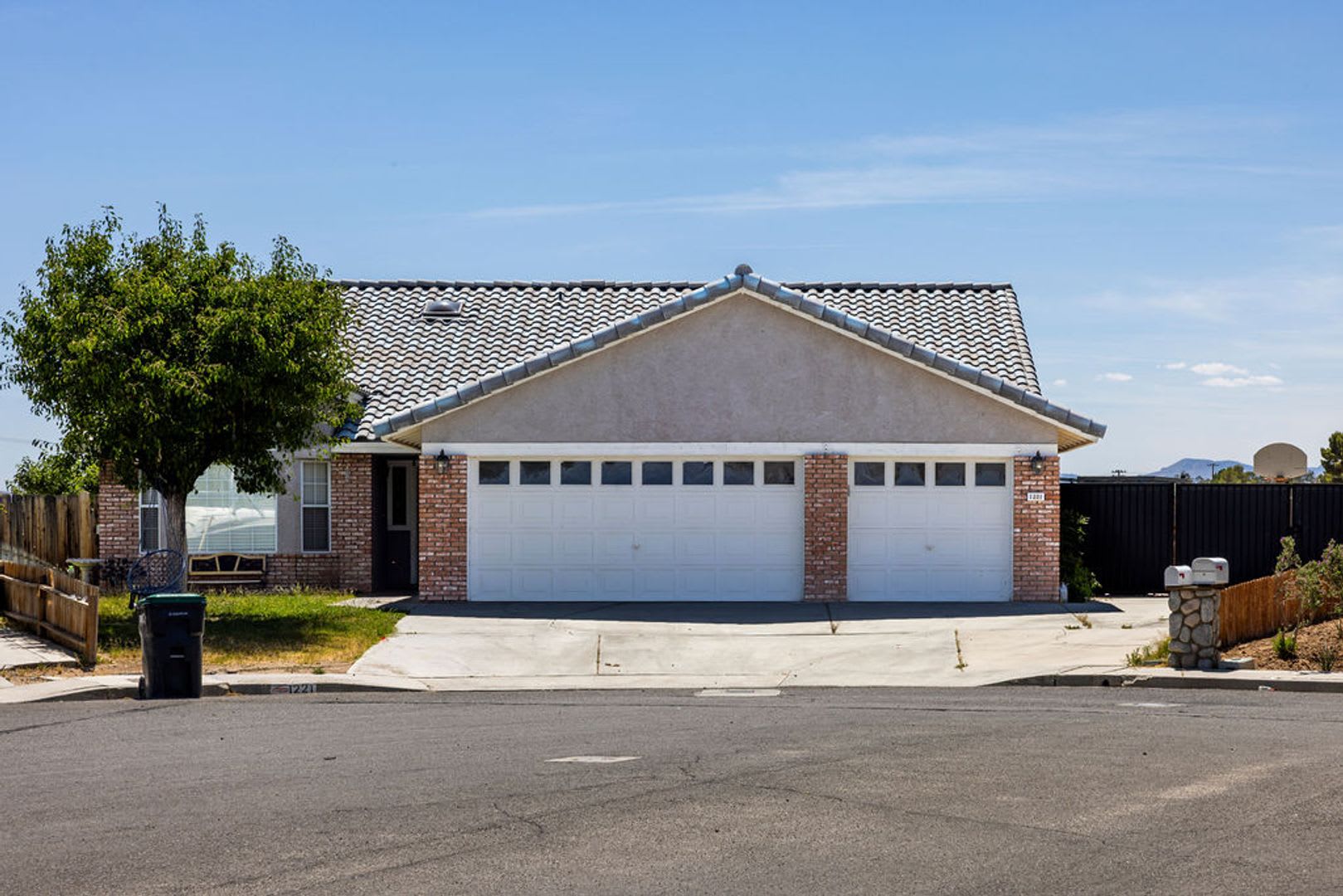 NORTHWEST SOLAR HOME – photo 1
