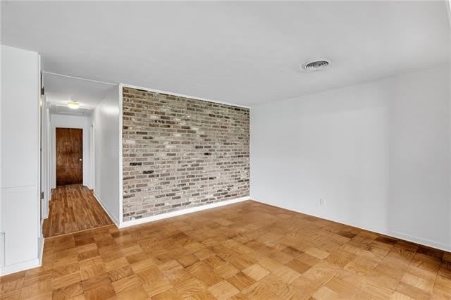 3410 PLYMOUTH Place – photo 4