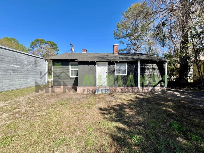 610 West Hampton Avenue – photo 4