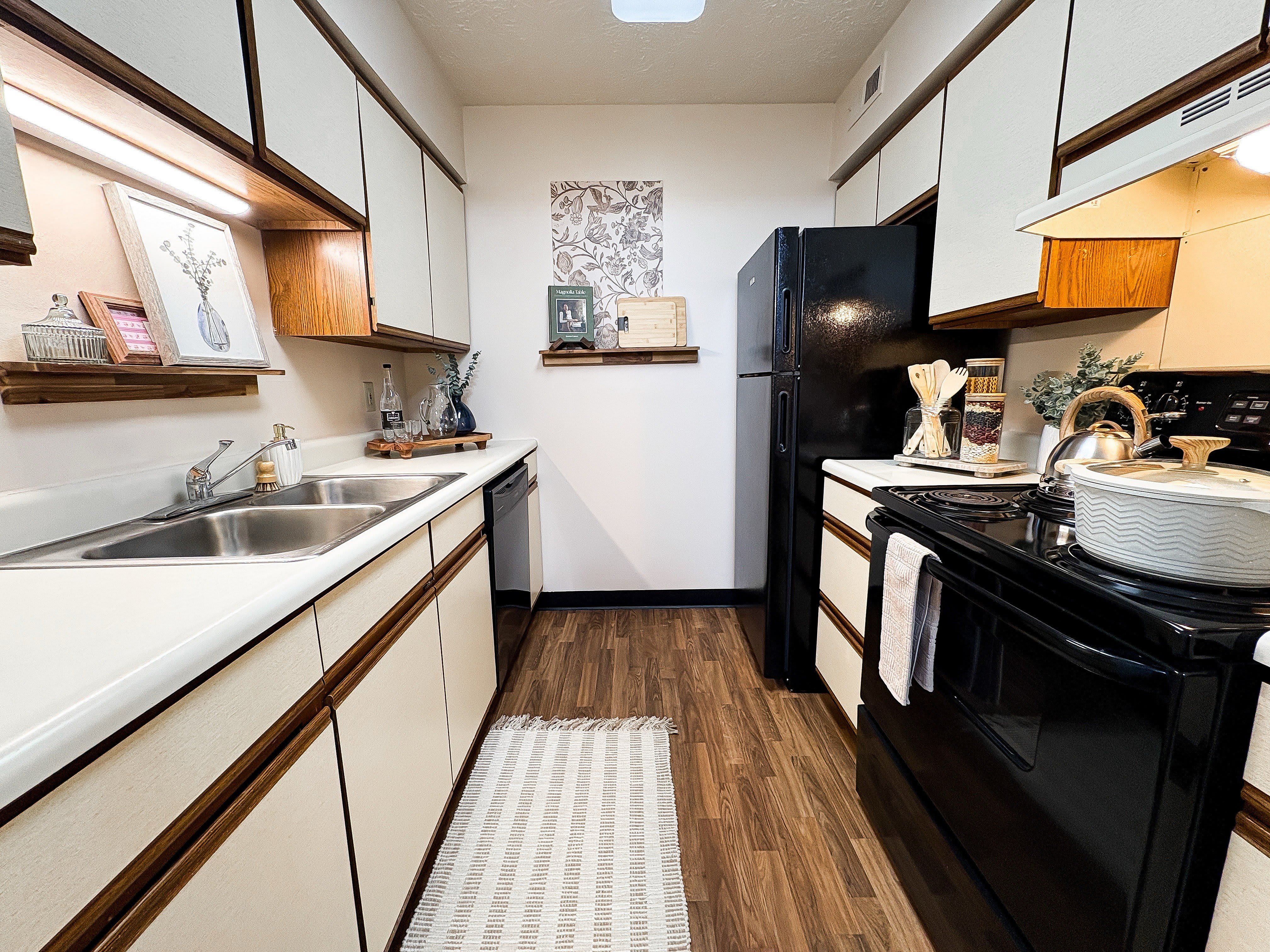 Greenfield Village Apartments – photo 4