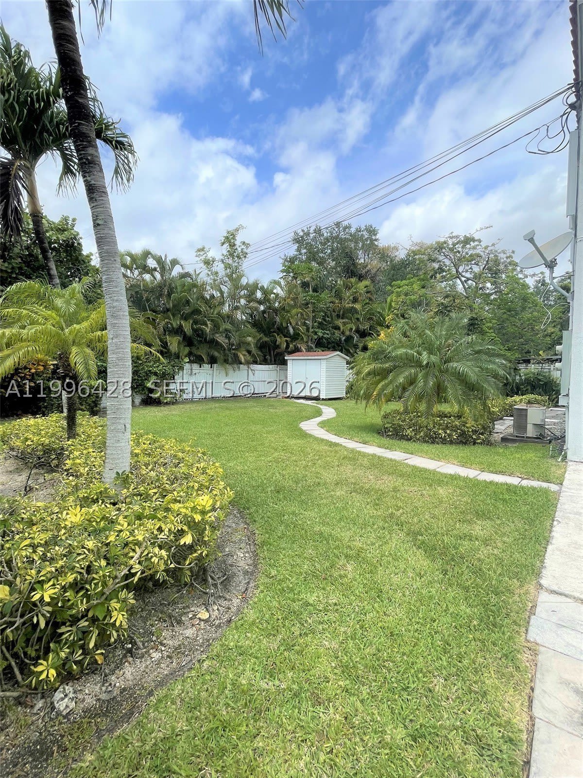 5116 SW 57th Ave – photo 5