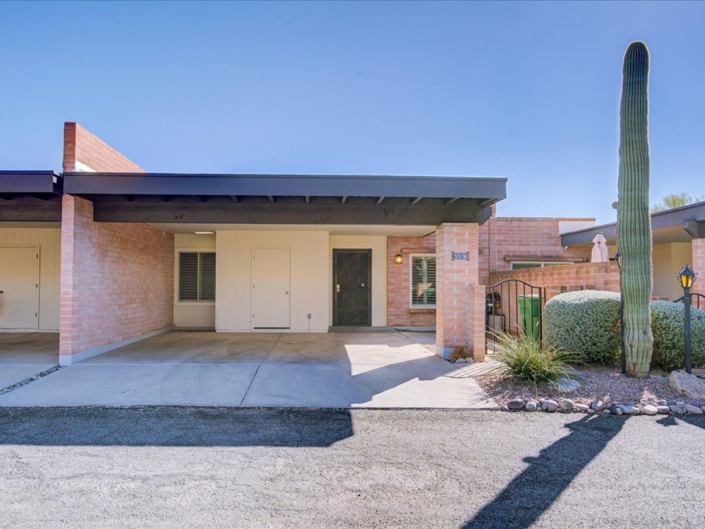 2 Bedroom 2 Bathroom – photo 3